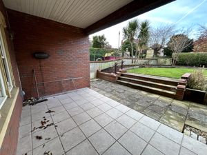 Photo 25- click for photo gallery